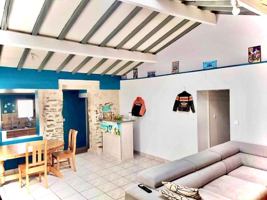 Charmante Maison Atypique En Village Saint-Colombin المظهر الخارجي الصورة